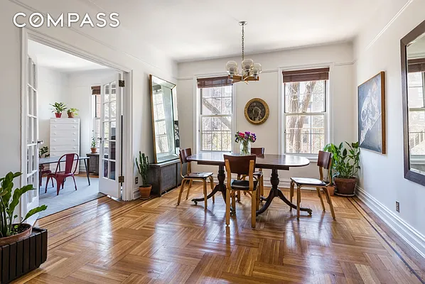 Sold by Compass | media 1