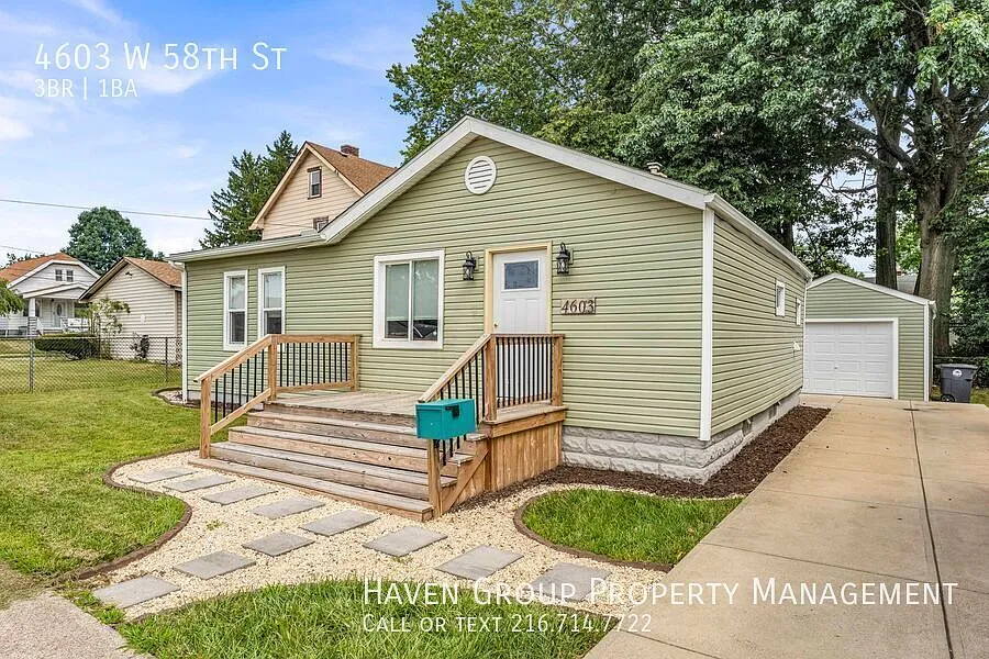 4603 W 58th St, Cleveland, OH 44144- Spacious 3-bed 1-bath single-family home! — Photo 2