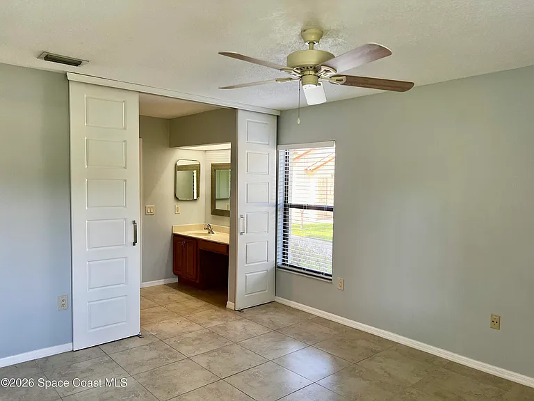 1059 Country Club Dr #611 — Photo 11