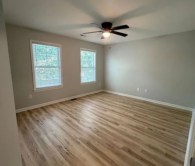 1033 Masons Place Cir #B — Photo 22