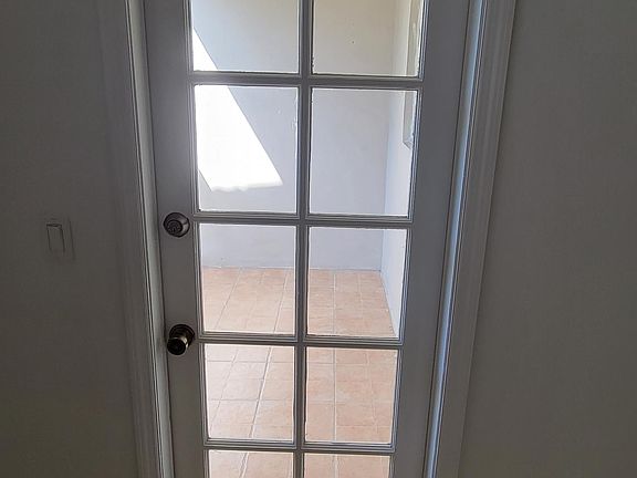 5th image of 13920 Lake Placid Ct #27