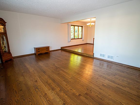 3rd image of 1605 Delmar Dr