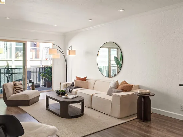 567 Oakland Ave APT 206, Oakland, CA 94611