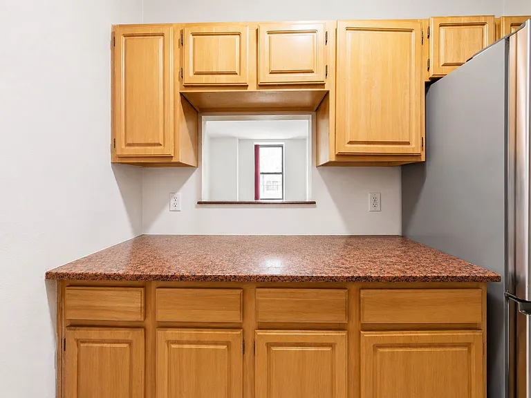 350 E 116th St #2 — Photo 10