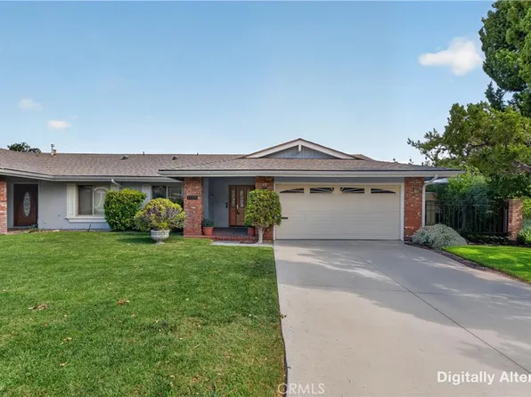 26331 Long Oak Dr, Santa Clarita, CA 91321