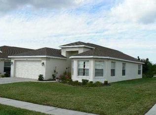 493 Greenwich Cir, Spring Hill, FL 34609