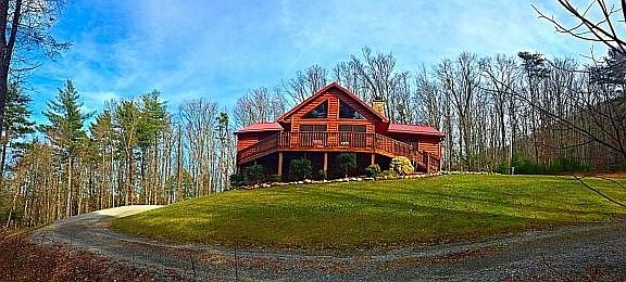 4th image of 217 Chinquapin Ln