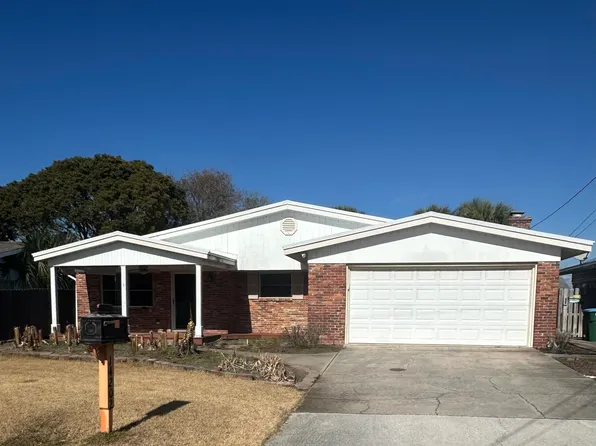 14202 Bay Ave, Panama City Beach, FL 32413