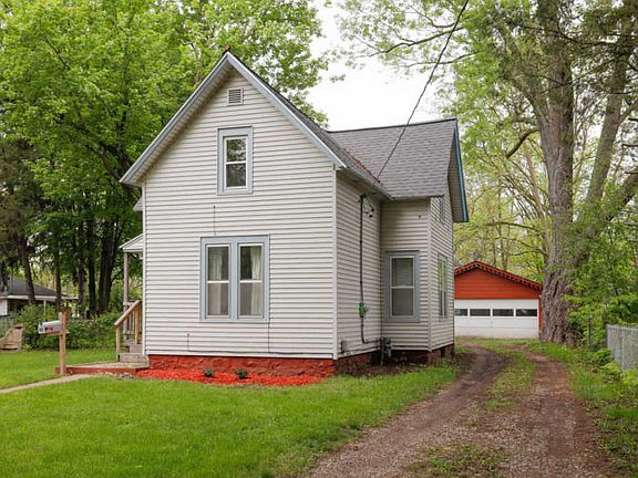 2nd image of 65 Hinman Ave N