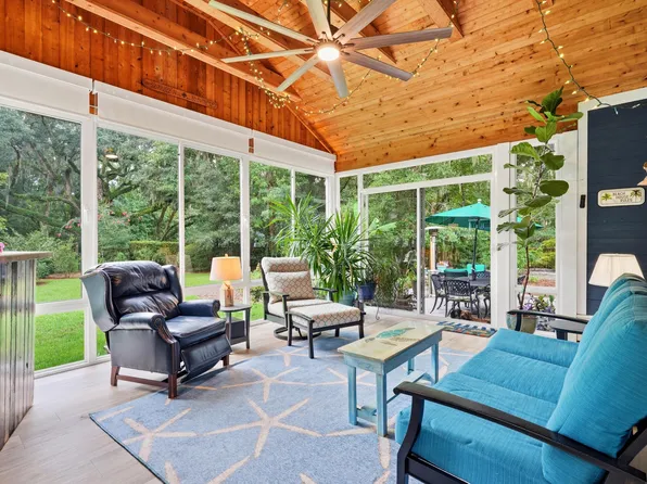 3185 Olivia Marie Ln, Johns Island, SC 29455