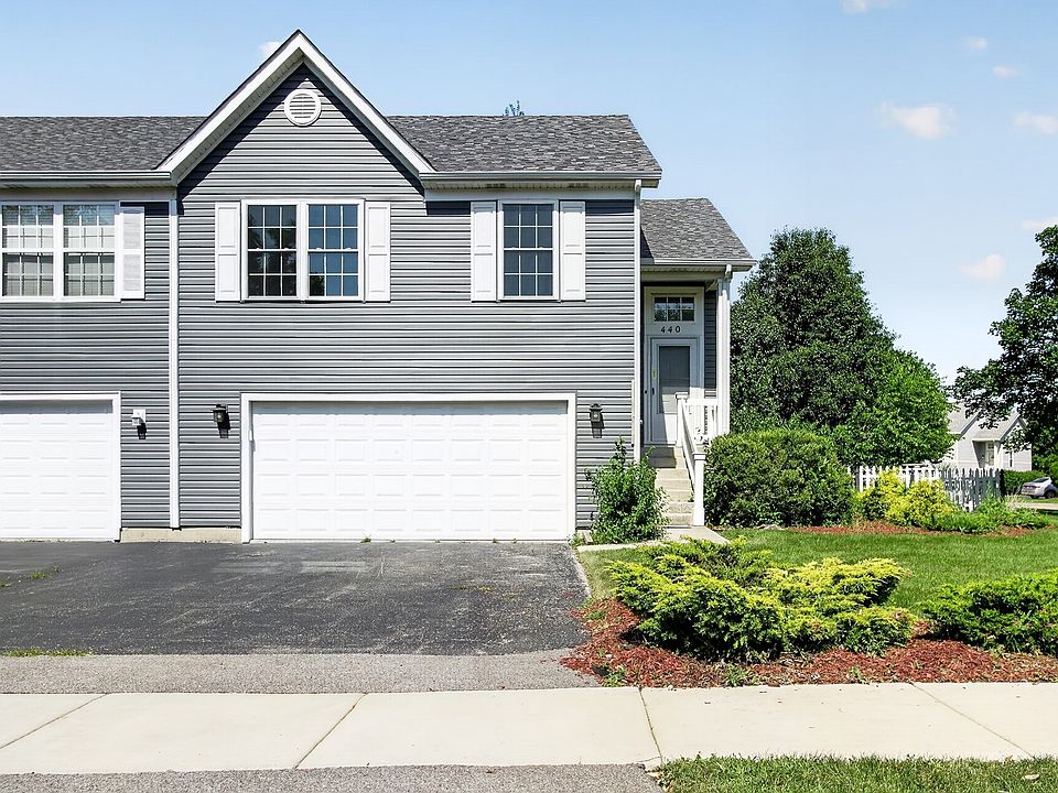 1st image of 440 Newport Cir