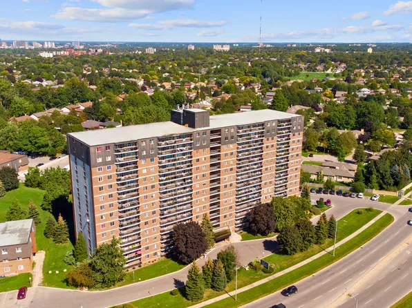 740 Wonderland Rd S, London, ON N6K 1L9