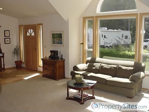 5th image of 4607 85th Ave NW