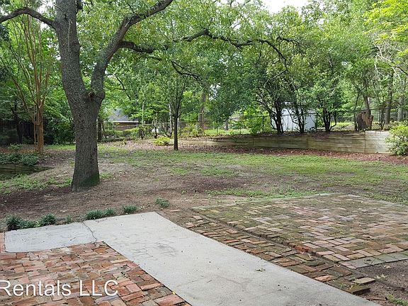 2nd image of 606 Marvin Ave