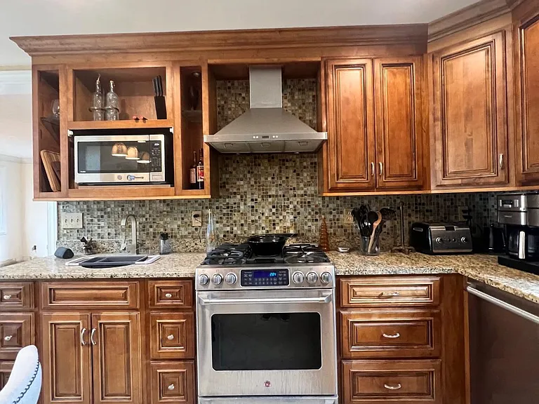 15729 Holly Grove Rd — Photo 14