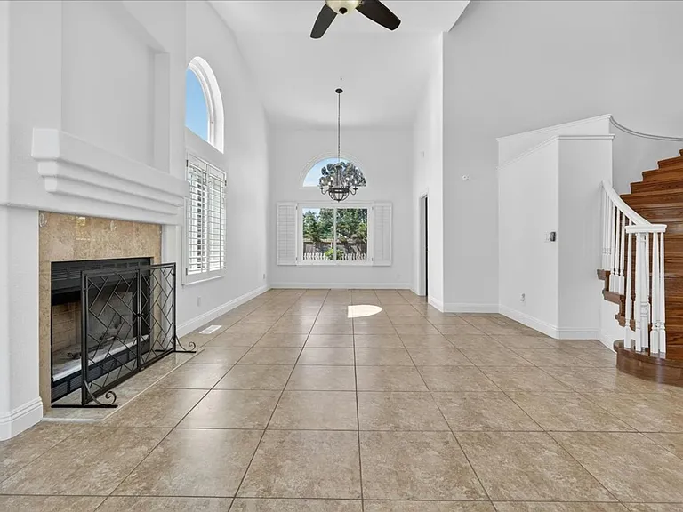 20452 Franciscan Way — Photo 7