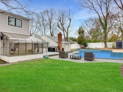 77 Dogleg Lane, Roslyn Heights, NY, 11577