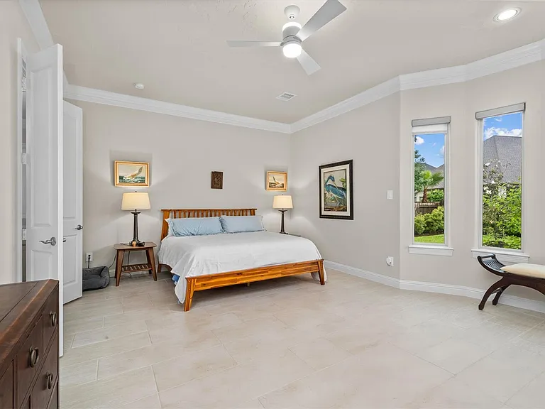 122 Coral Bells Ct — Photo 11