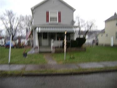 2nd image of 4746 5th Ave