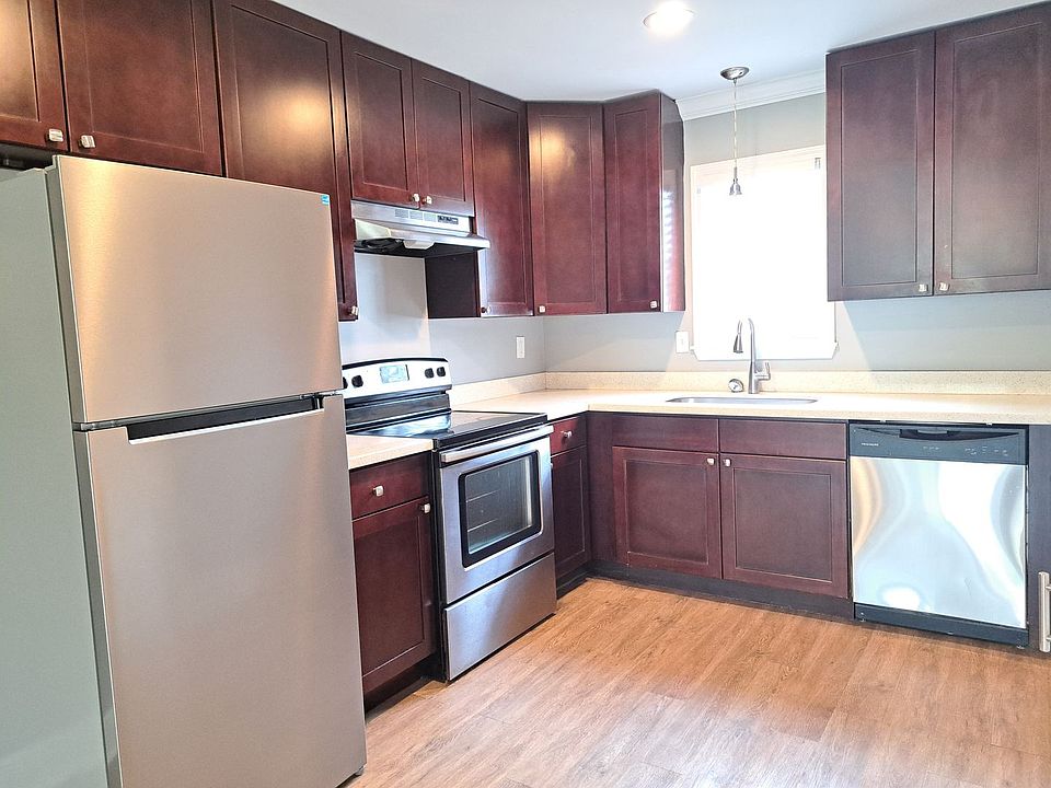 1st image of 218 City Park Ave APT B