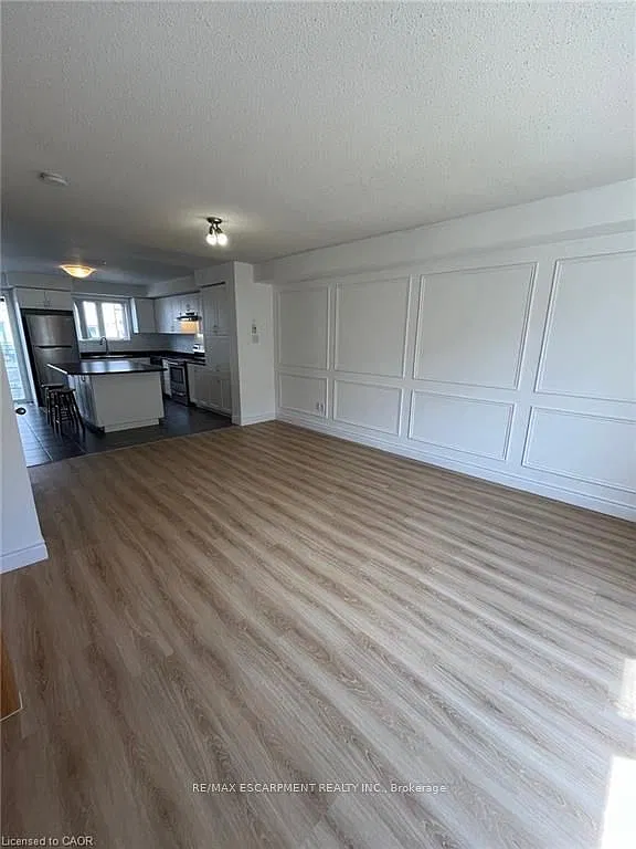 3 bed, $3,100 — Photo 3