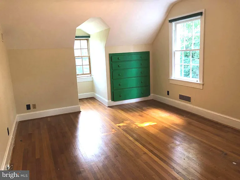 4843 Butterworth Pl NW — Photo 14