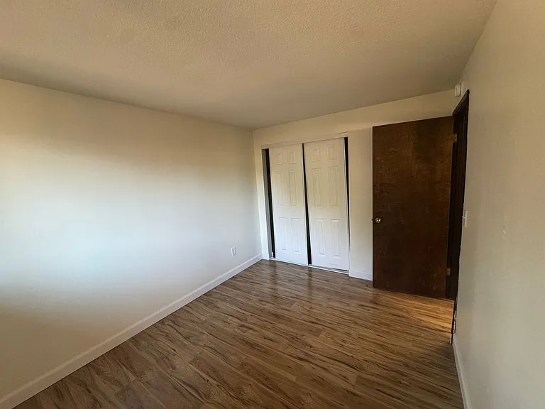 OR395 — Photo 10