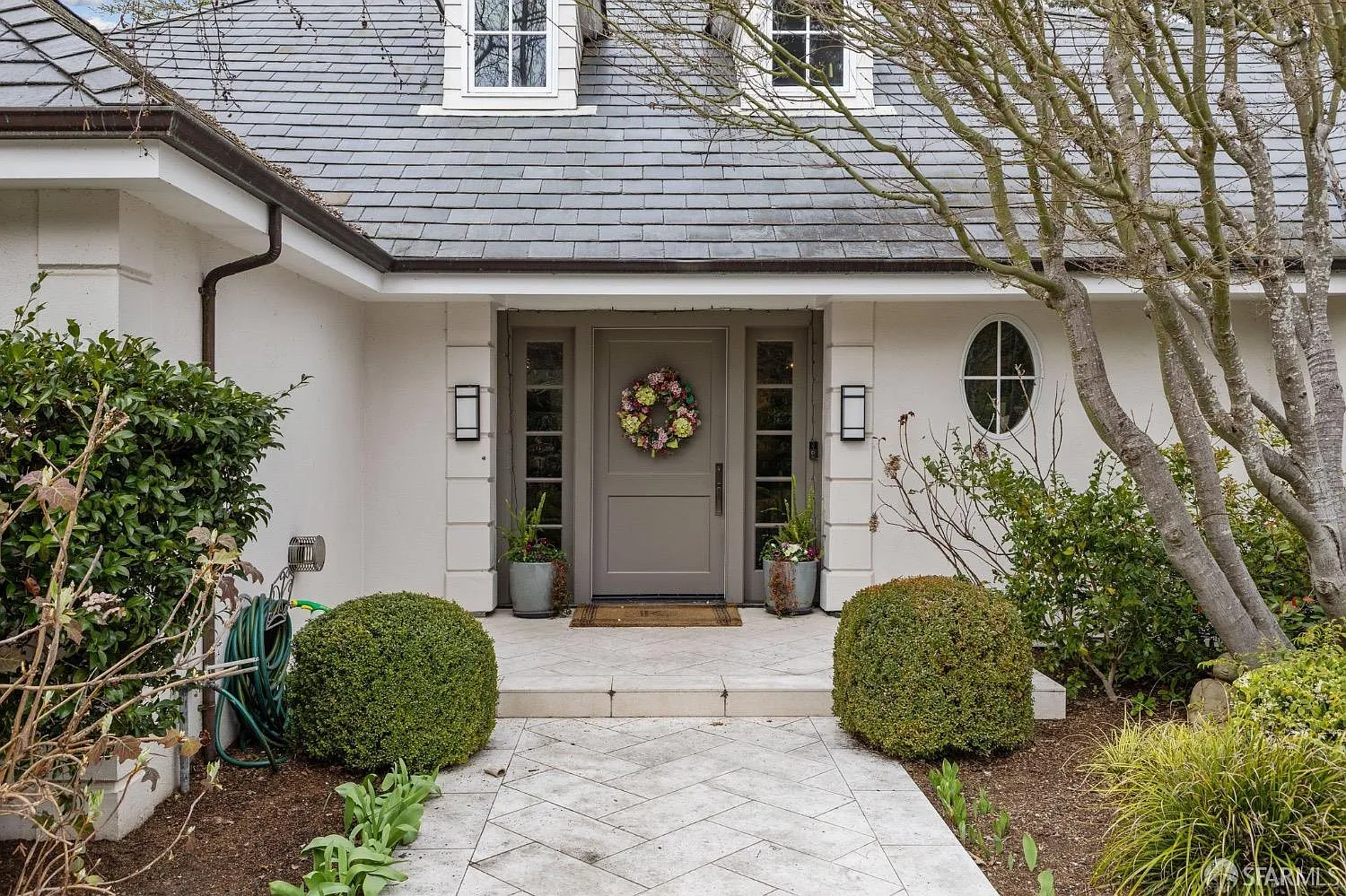 4 bed, 5.5 bath, 4568 sqft, $35,000 — Photo 2