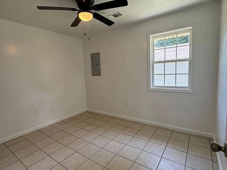 617 Patterson St #C — Photo 11