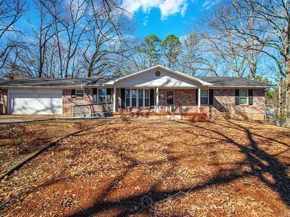 14 Birchwood Cir, Little Rock, AR 72211