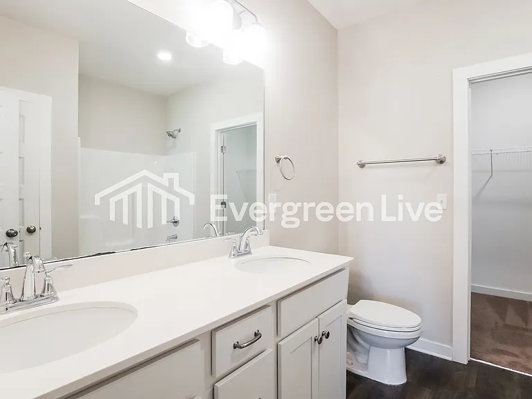 11111 Summerchase Loop — Photo 8