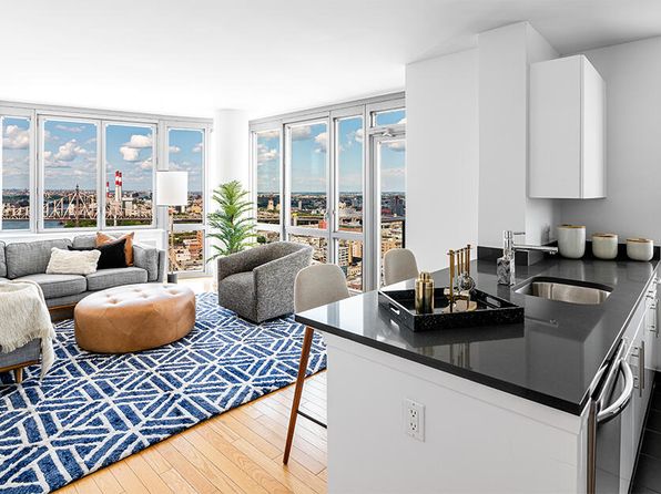 4545 Center Blvd APT 3203