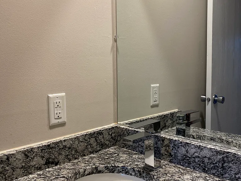 3233 Springdale Rd #7 — Photo 15