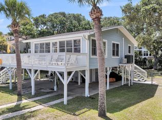 705 Palmetto Blvd, Edisto Island, SC 29438
