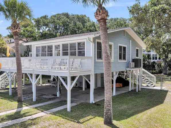 705 Palmetto Blvd, Edisto Island, SC 29438
