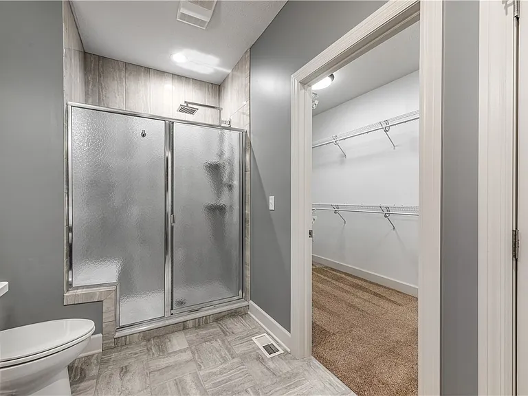 1352 Creeks Edge Dr — Photo 19