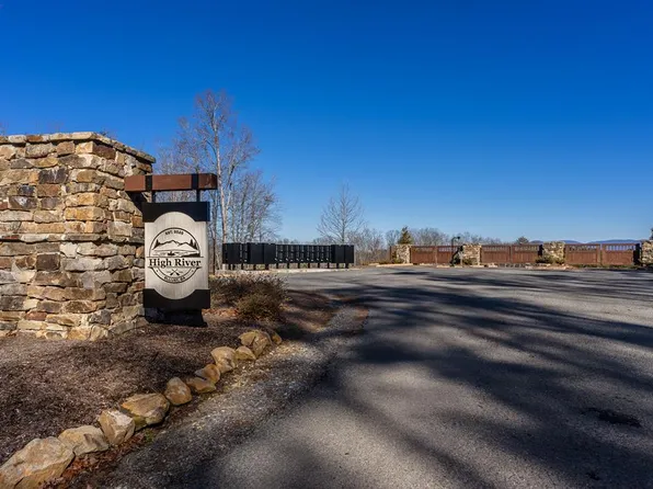 121 High River Xing, Ellijay, GA 30540