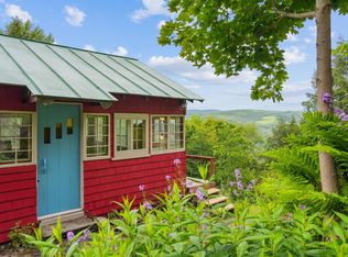 1167 Oxbow Rd, South Royalton, VT 05068