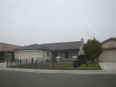 1st image of 1085 Bristow St