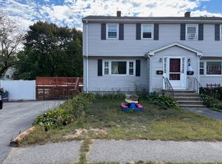 4 Bartlett Dr #A, Woburn, MA 01801