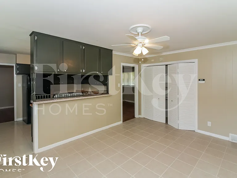 5405 Lyford Ave — Photo 5