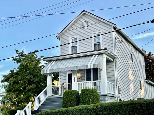 200 Roberts St, West Mifflin, PA 15122