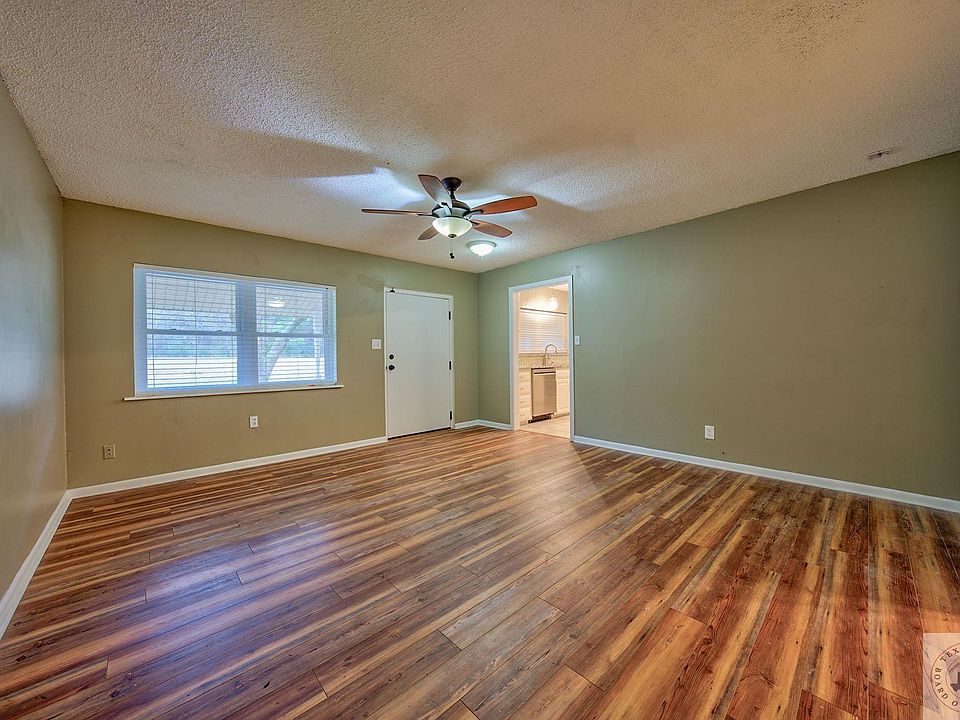 1033 N Fm 2148, Texarkana, TX 75501 Zillow