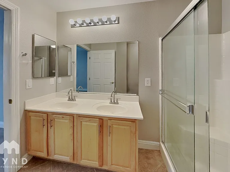 10429 Aloe Cactus St — Photo 9
