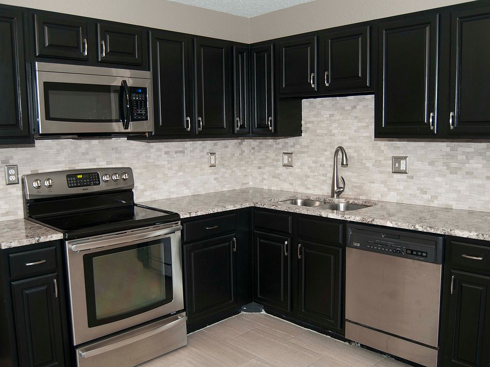 1st image of 829 Andra Dr