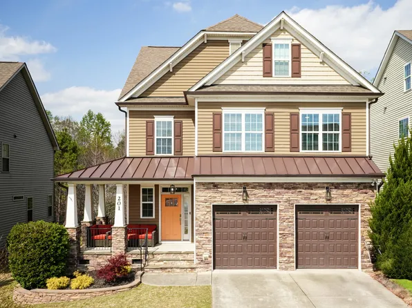 201 Virginia Water Dr, Rolesville, NC 27571
