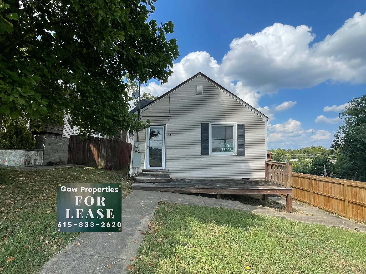 3 bed, 1.5 bath, 1119 sqft, $1,699 — Photo 1