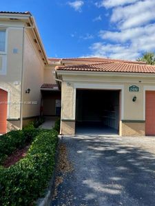 2486 Centergate Dr APT 207, Hollywood, FL, 33025