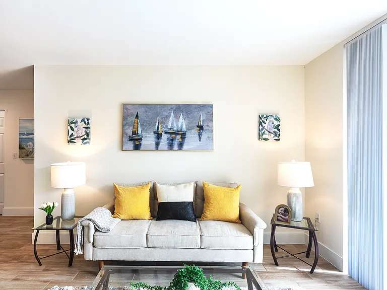 Vista Verde at Coconut Creek — Photo 7