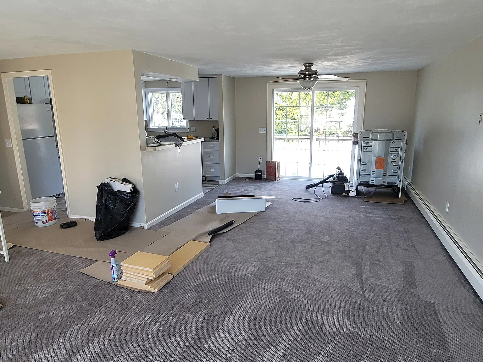 3 bed, 1240 sqft, $2,200 — Photo 3